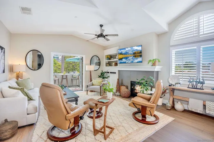254 C Ave, Coronado, California 92118