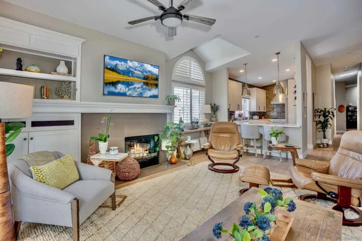 254 C Ave, Coronado, California 92118