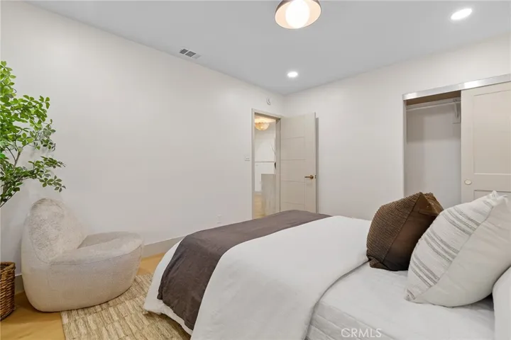 10092 Roselee Drive, Garden Grove, California 92840