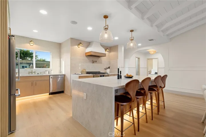10092 Roselee Drive, Garden Grove, California 92840