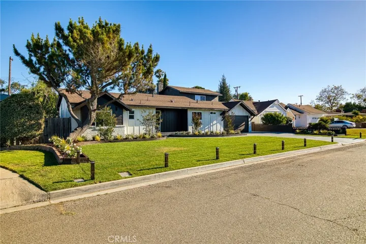 10092 Roselee Drive, Garden Grove, California 92840