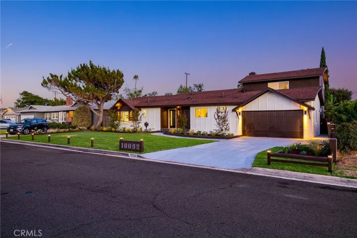 10092 Roselee Drive, Garden Grove, California 92840