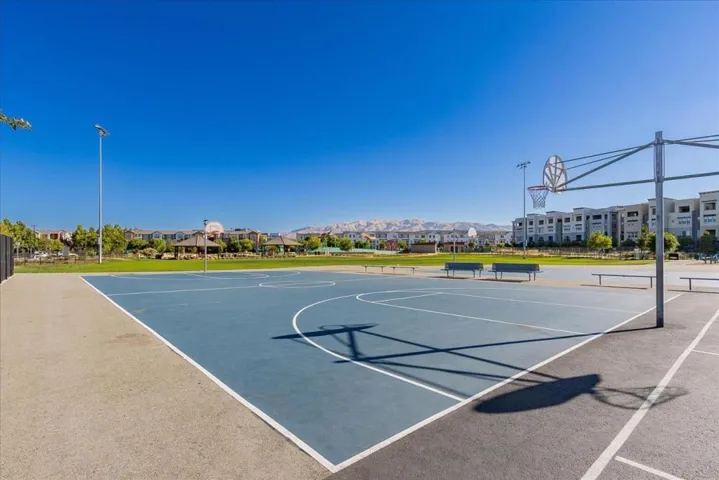 1427 Lavender Loop, Milpitas, California 95035