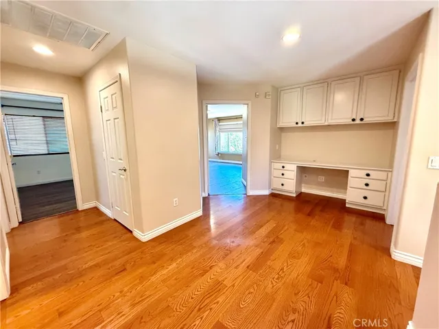 Upstair loft with study area
