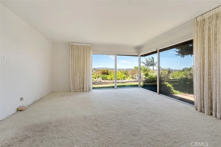 1842 Santiago, Newport Beach, California 92660
