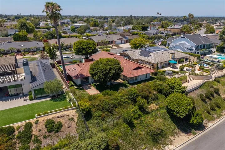 1842 Santiago, Newport Beach, California 92660