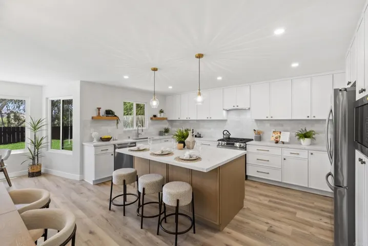 3975 Catamarca Drive, San Diego, California 92124