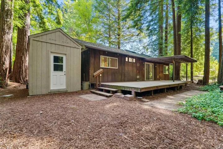 6790 Bonny Doon Road, Santa Cruz, California 95060
