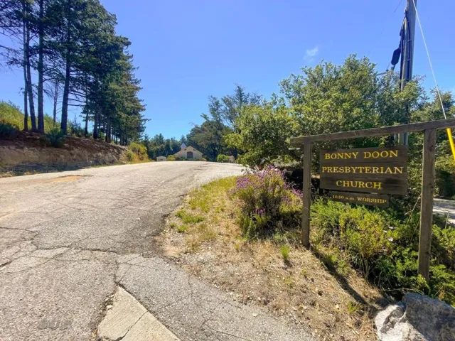 6790 Bonny Doon Road, Santa Cruz, California 95060