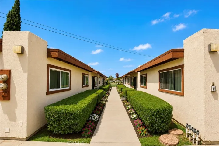 10122 Dakota, Garden Grove, California 92843