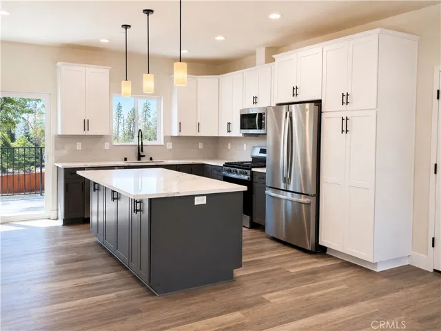 1572 Nunneley, Paradise, California 95969