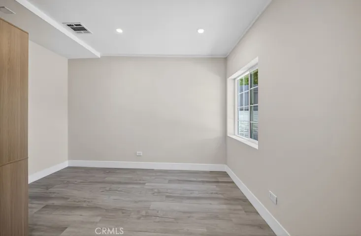 10227 Mcvine, Sunland, California 91040