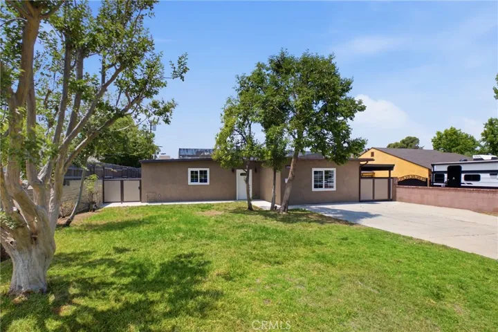 10227 Mcvine, Sunland, California 91040