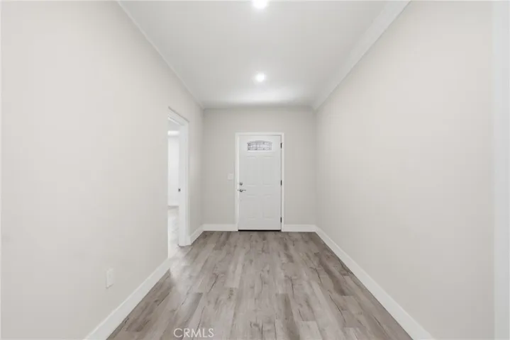 10227 Mcvine, Sunland, California 91040