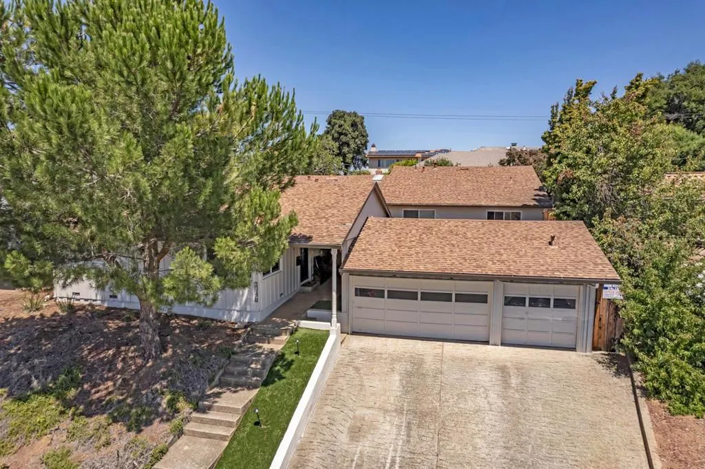 10178 Alpine Dr