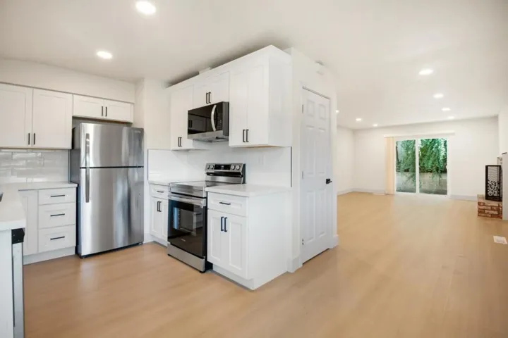 10178 Alpine Drive, Cupertino, California 95014