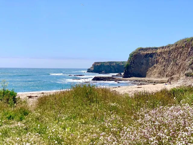 2 3rd Avenue, Davenport, California 95017