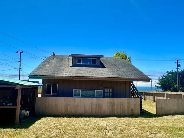 2 3rd Avenue, Davenport, California 95017