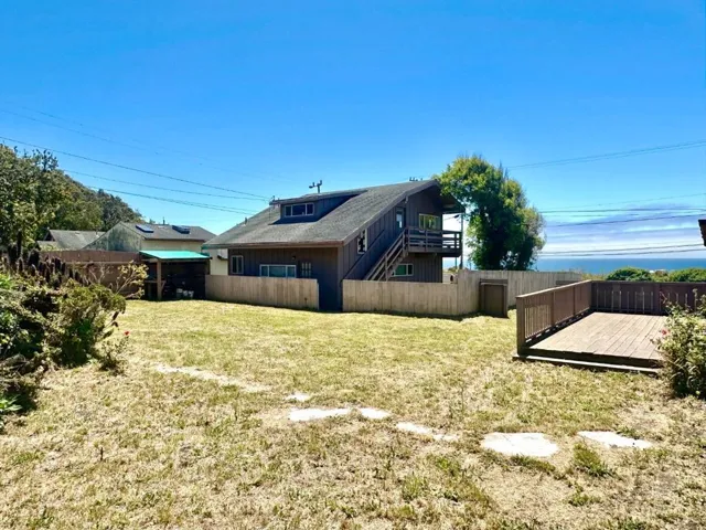 2 3rd Avenue, Davenport, California 95017