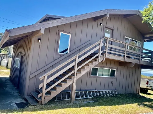 2 3rd Avenue, Davenport, California 95017