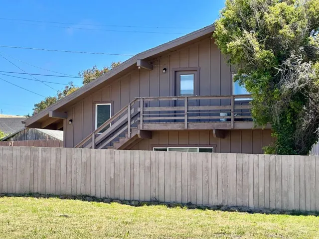 2 3rd Avenue, Davenport, California 95017