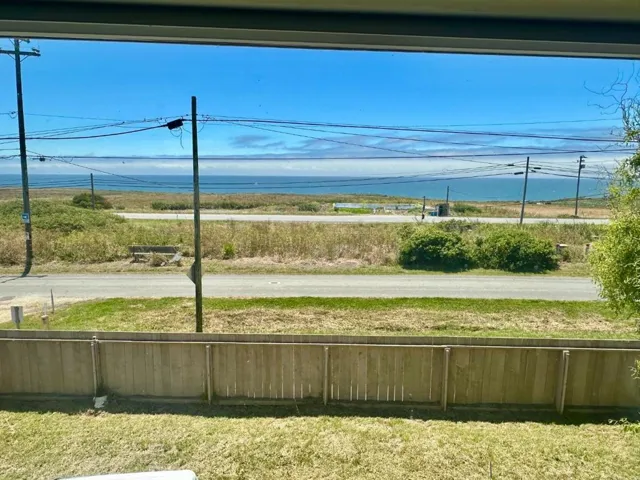 2 3rd Avenue, Davenport, California 95017
