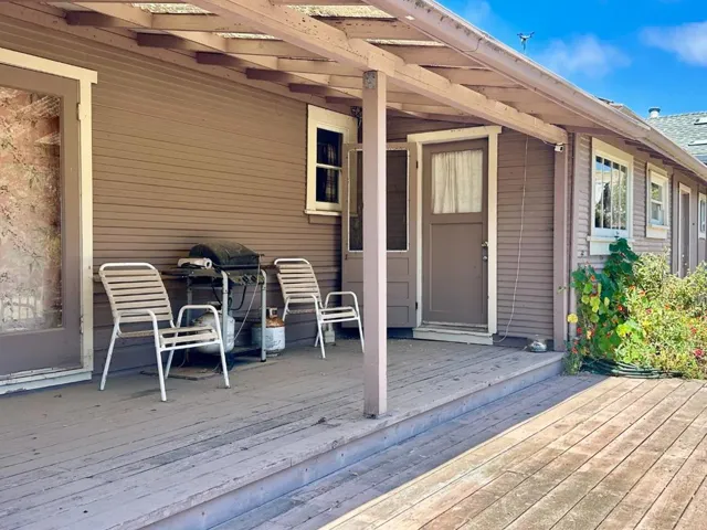 2 3rd Avenue, Davenport, California 95017