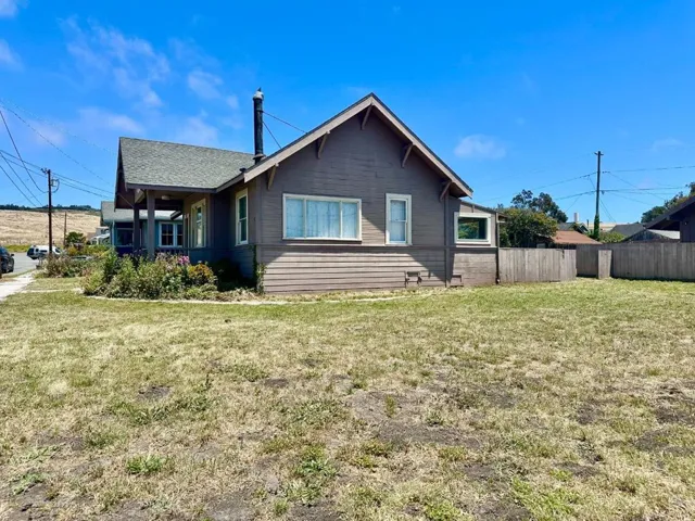 2 3rd Avenue, Davenport, California 95017