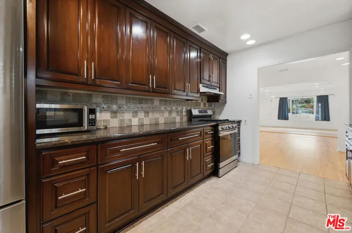6229 Canobie Avenue, Whittier, California 90601