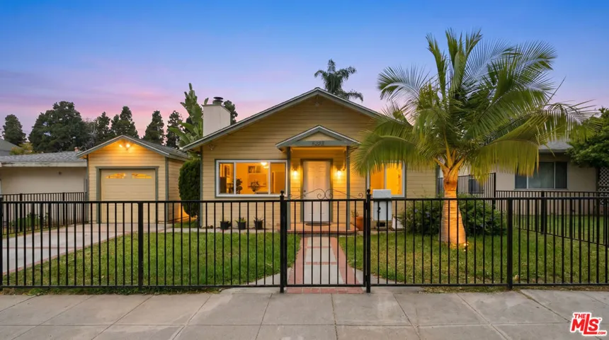6229 Canobie Avenue, Whittier, California 90601