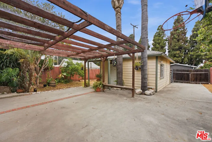 6229 Canobie Avenue, Whittier, California 90601