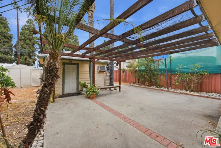 6229 Canobie Avenue, Whittier, California 90601