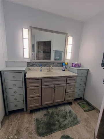 Mst bathroom