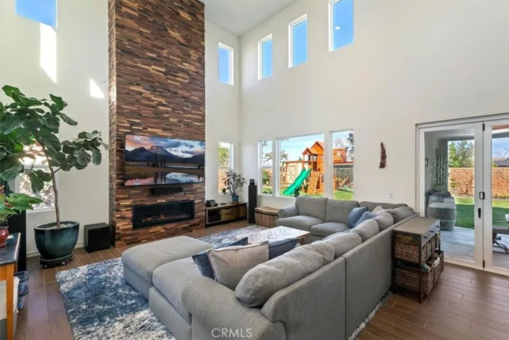 1411 Sallie Jeffreys, Corona, California 92881