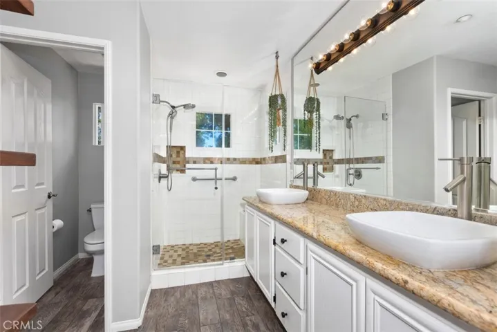 18 Lansdale Court, Ladera Ranch, California 92694