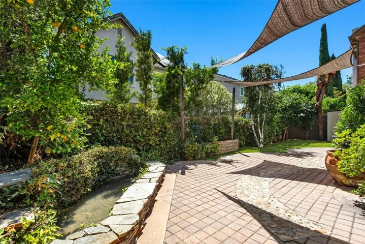 18 Lansdale Court, Ladera Ranch, California 92694