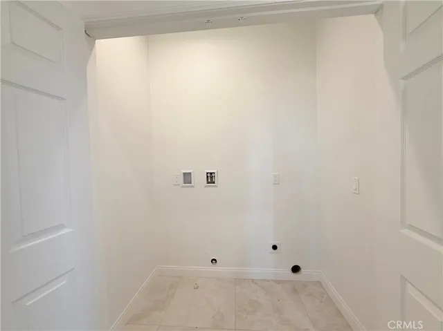 8153 Banana Avenue 201, Fontana, California 92335