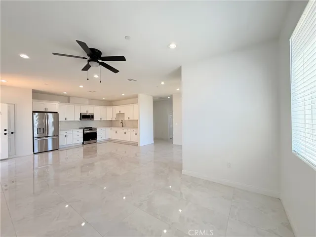 8153 Banana Avenue 201, Fontana, California 92335