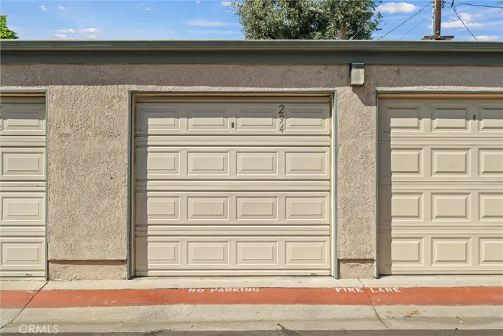 3525 W Greentree Circle G, Anaheim, California 92804