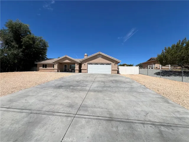 9220 Jacaranda, Hesperia, California 92345