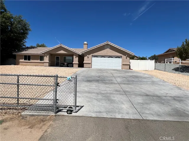 9220 Jacaranda, Hesperia, California 92345