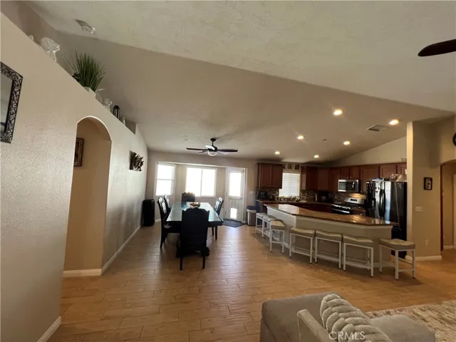 9220 Jacaranda, Hesperia, California 92345