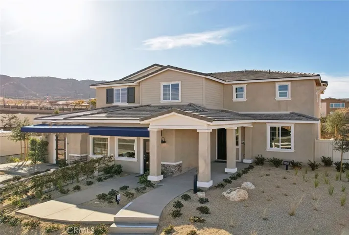 MODEL HOME EXTERIOR