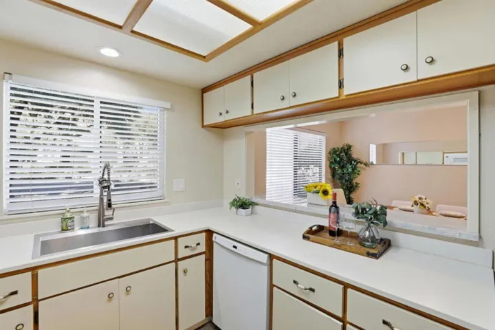 2101 Darnis Circle, Morgan Hill, California 95037