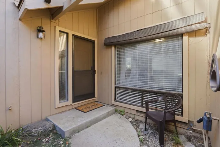 2101 Darnis Circle, Morgan Hill, California 95037