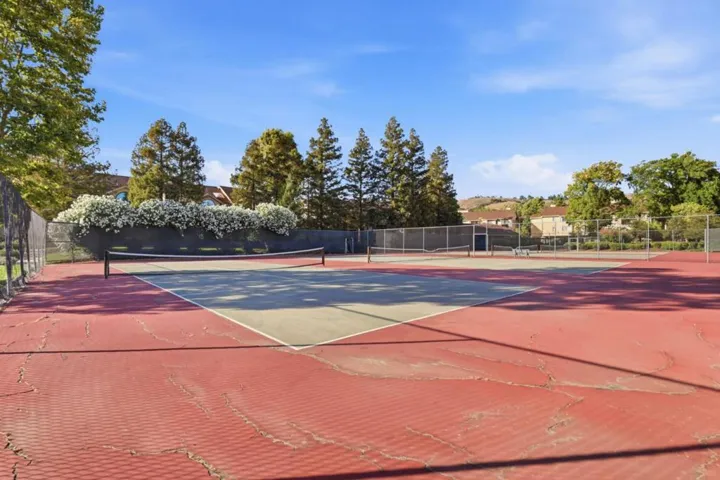 2101 Darnis Circle, Morgan Hill, California 95037