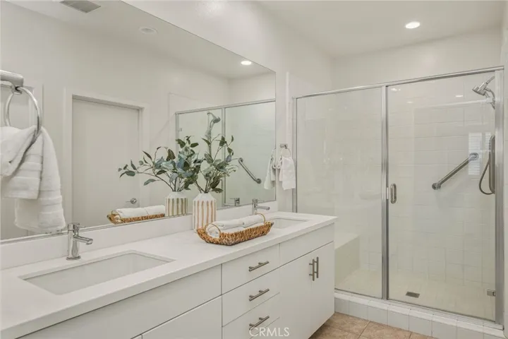 32 Savannah, Lake Forest, California 92630