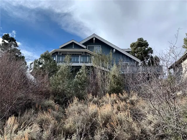 1136 Mount Verde, Big Bear City, California 92314