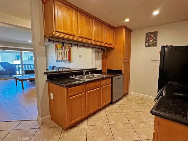 1345 Cabrillo Park E10, Santa Ana, California 92701