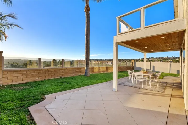28141 La Bajada, Laguna Niguel, California 92677